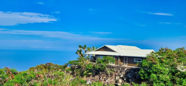 $1,295,000 | 88-1547 Puhala Avenue, Captain Cook, HI 96704