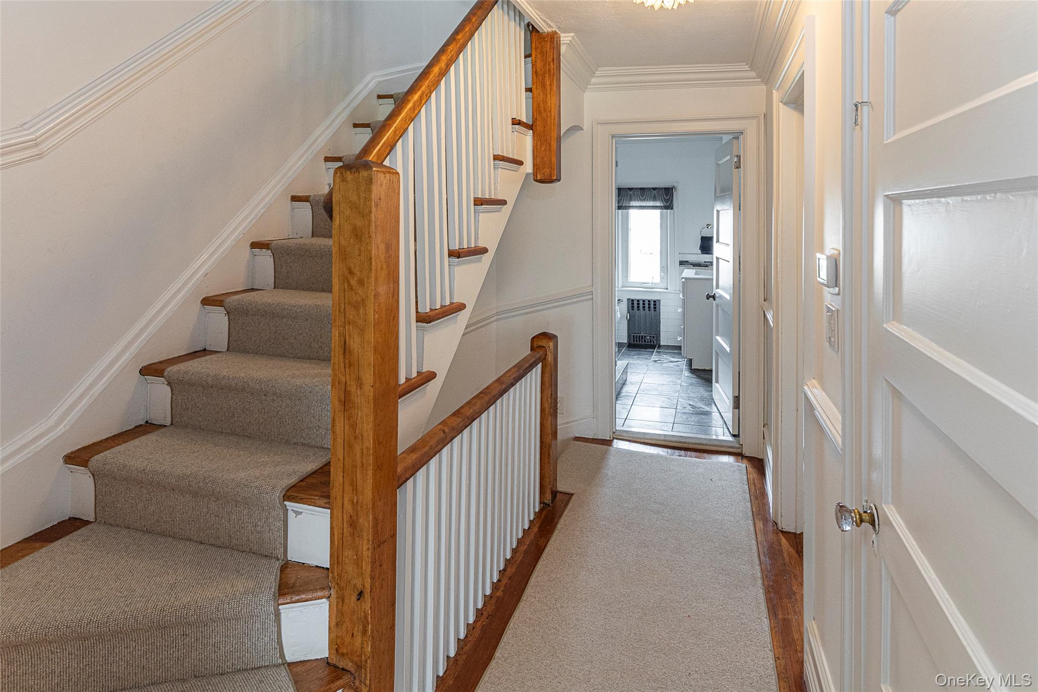 41 Sagamore Road Bronxville, NY 10708 - Photo 21 of 38 Second floor landing