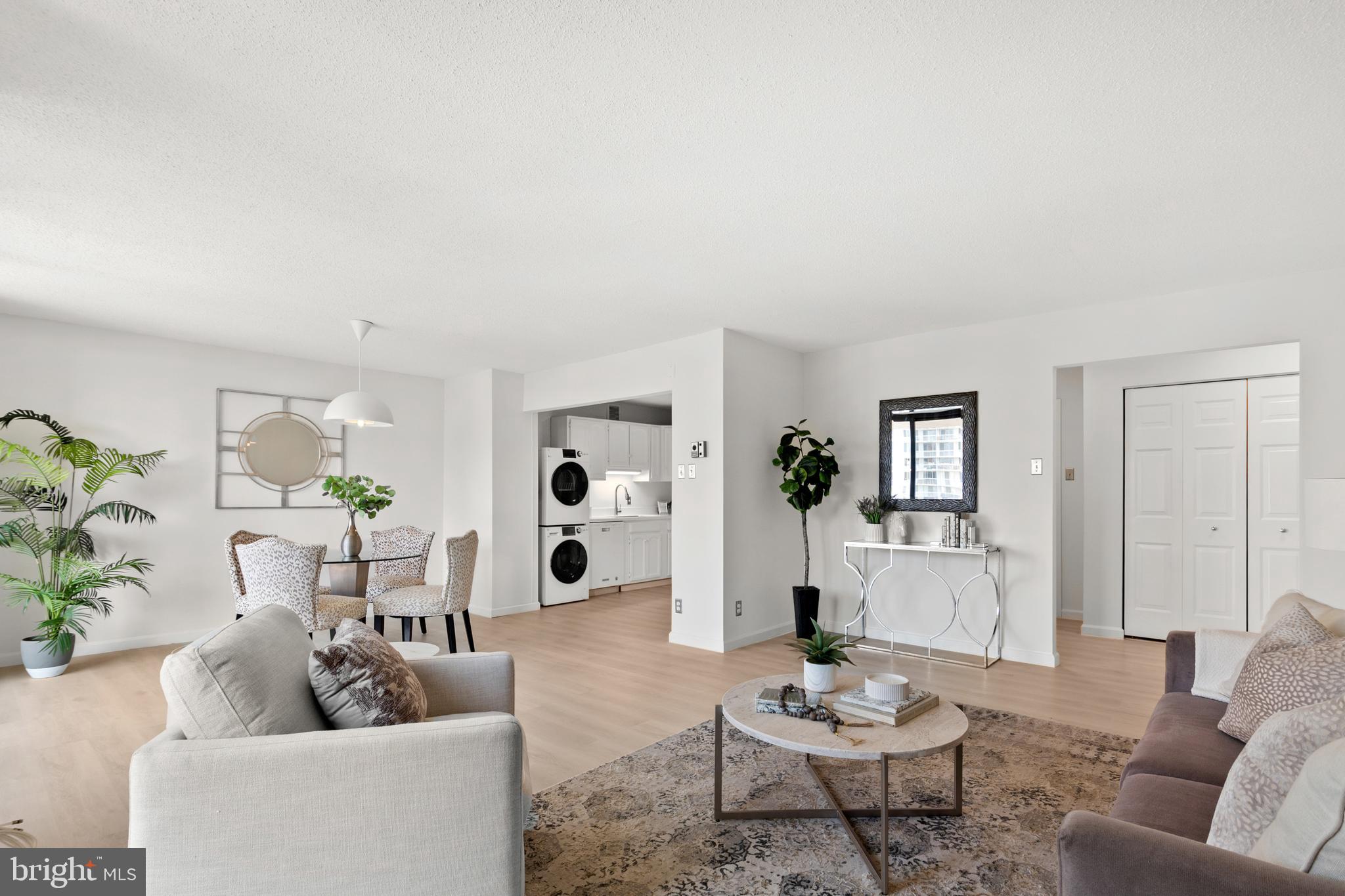 6800 Fleetwood Road, Unit 806 McLean, VA 22101 - Photo 2 of 29