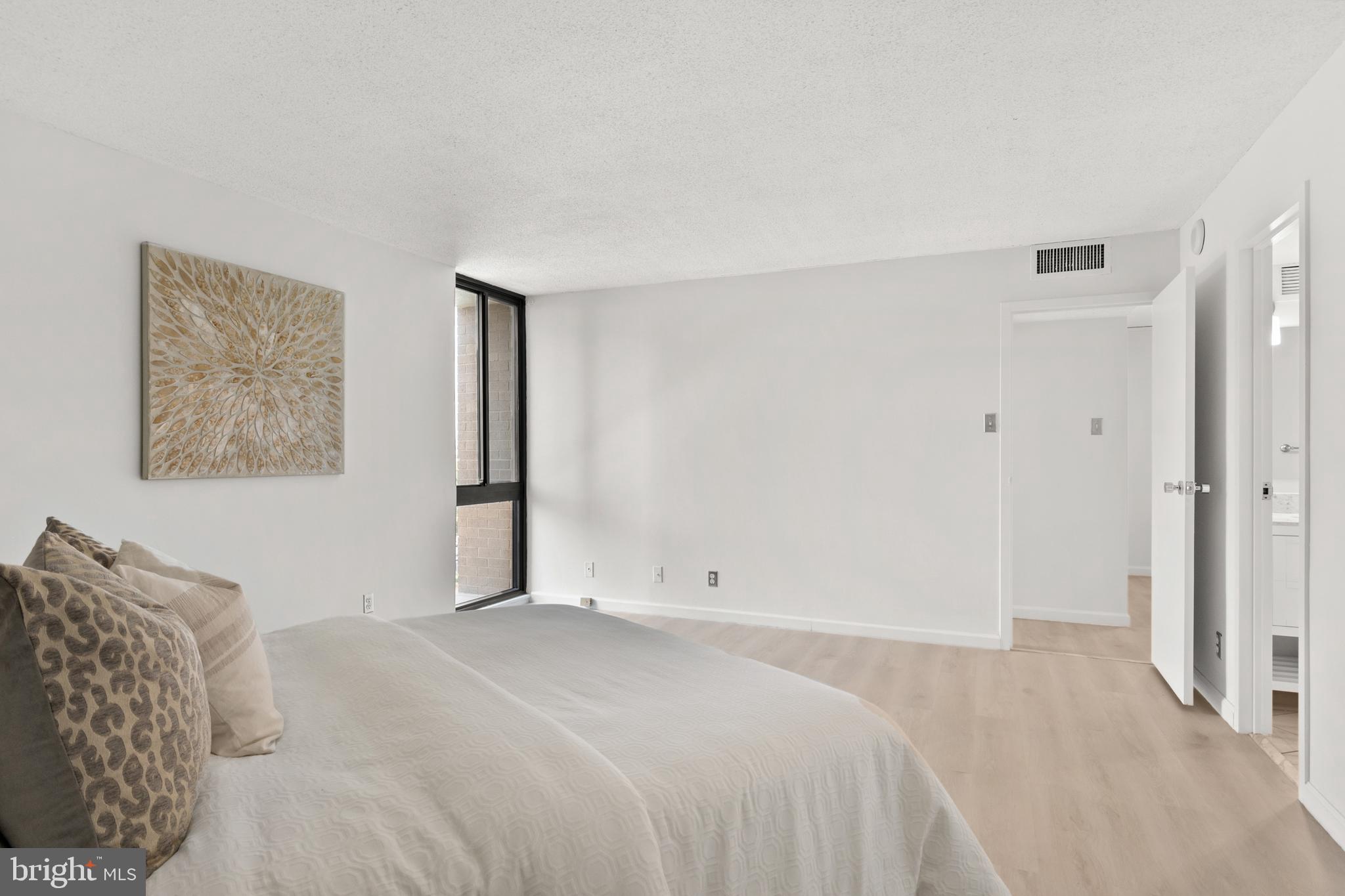 6800 Fleetwood Road, Unit 806 McLean, VA 22101 - Photo 17 of 29