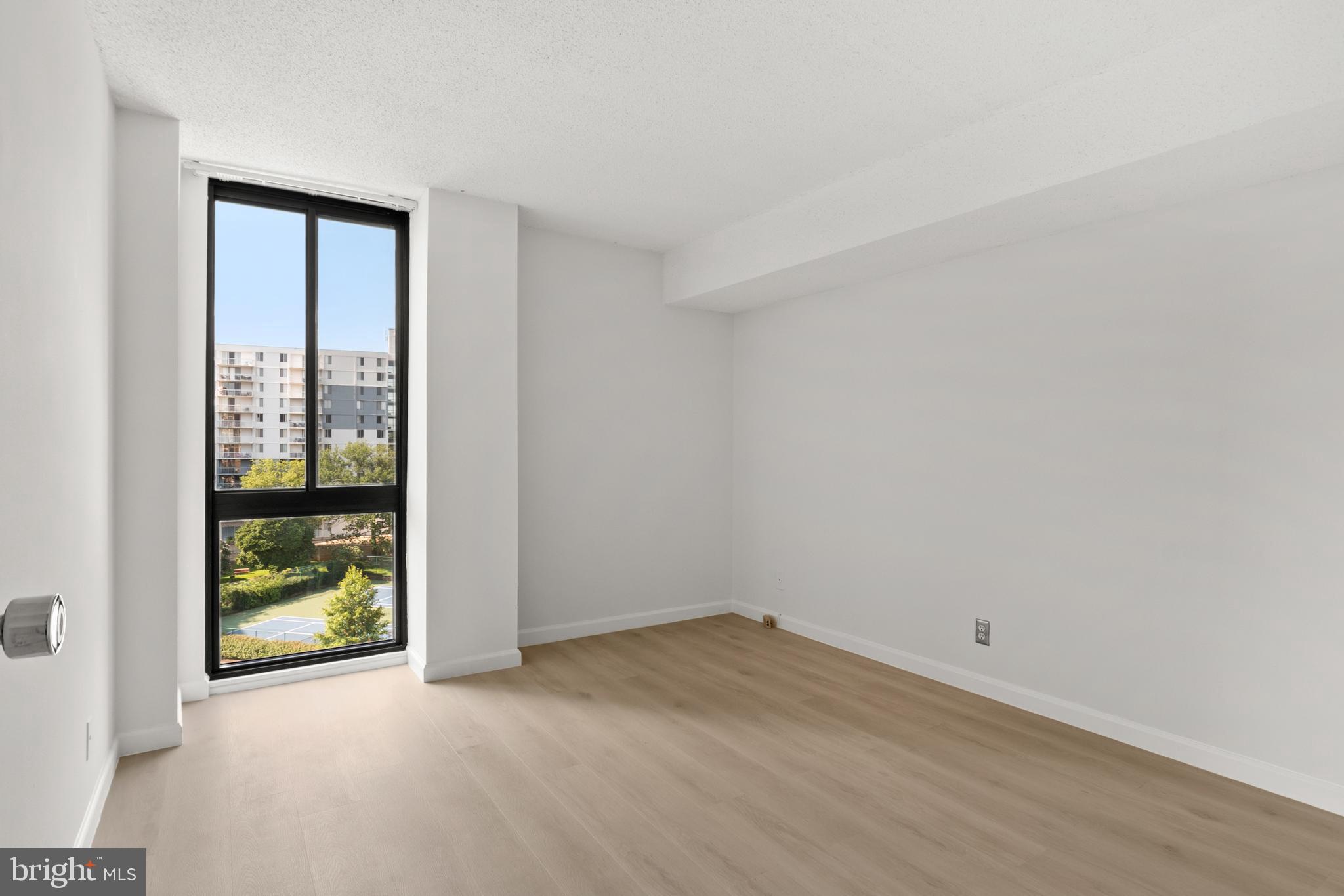 6800 Fleetwood Road, Unit 806 McLean, VA 22101 - Photo 22 of 29