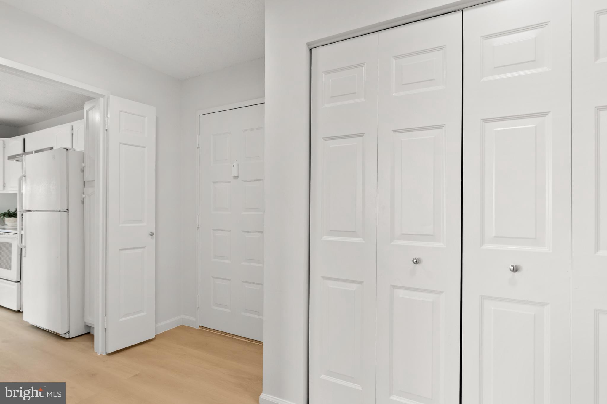 6800 Fleetwood Road, Unit 806 McLean, VA 22101 - Photo 25 of 29