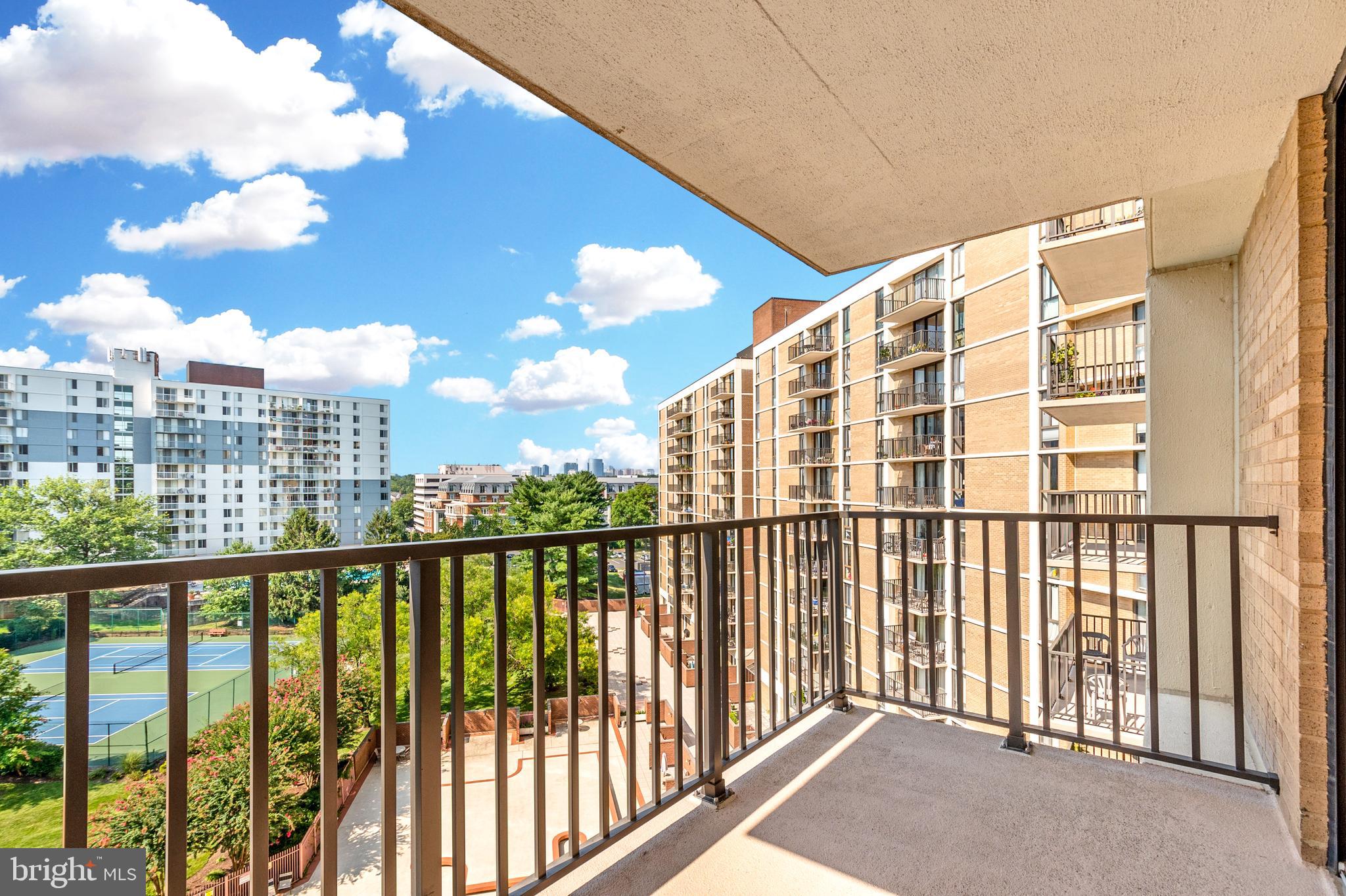 6800 Fleetwood Road, Unit 806 McLean, VA 22101 - Photo 7 of 29