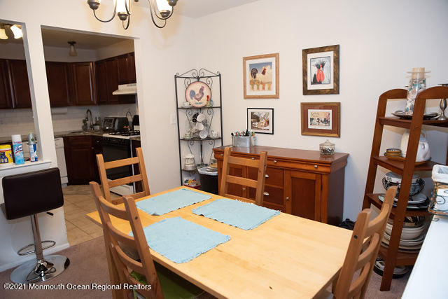 501 Harding Road, Unit 7 Freehold, NJ 07728 - Photo 5 of 14 583d3e0f687d5891fb6f078008509601-large