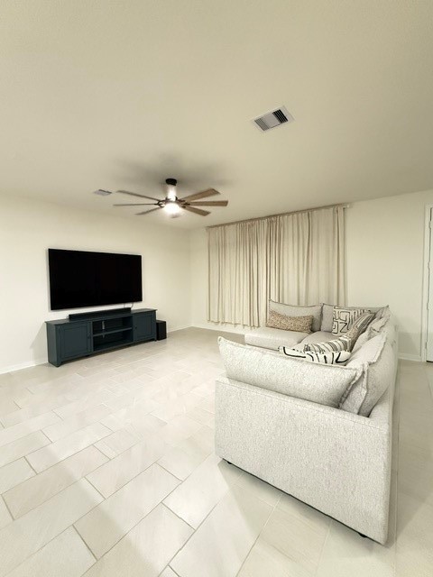 6415 Kentfield Drive Rosharon, TX 77583 - Photo 8 of 21 Bright and inviting living space offering the perfect setting for gathering with family and friends