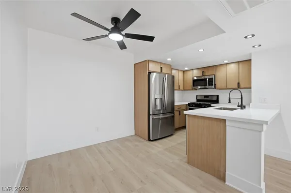 $165,000 | 3770 Desert Marina Drive, Unit 52, Laughlin, NV 89029