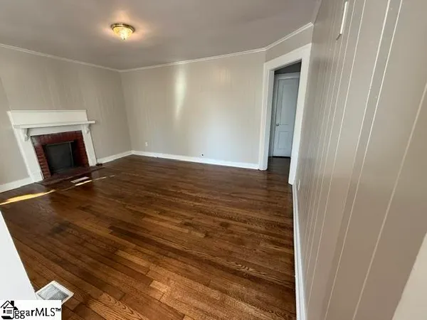 $2,000 | 801 A Perry Road, Greenville, SC 29609