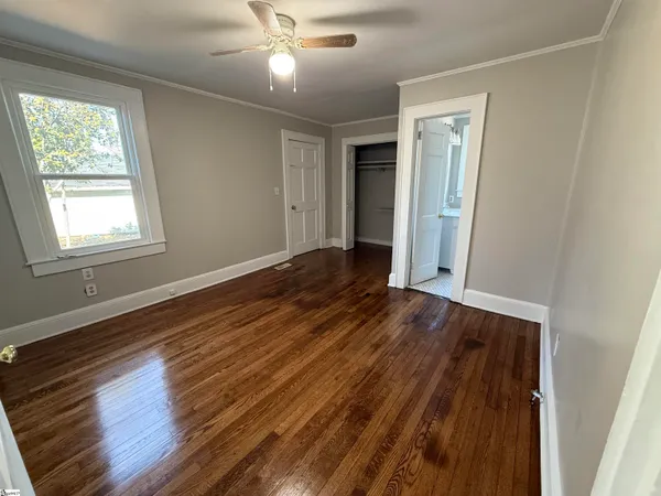 $2,000 | 801 A Perry Road, Greenville, SC 29609