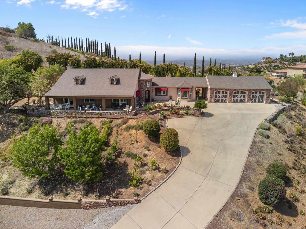 30419 Canyon Estates Road Vista, CA 92084 - Photo 4 of 72