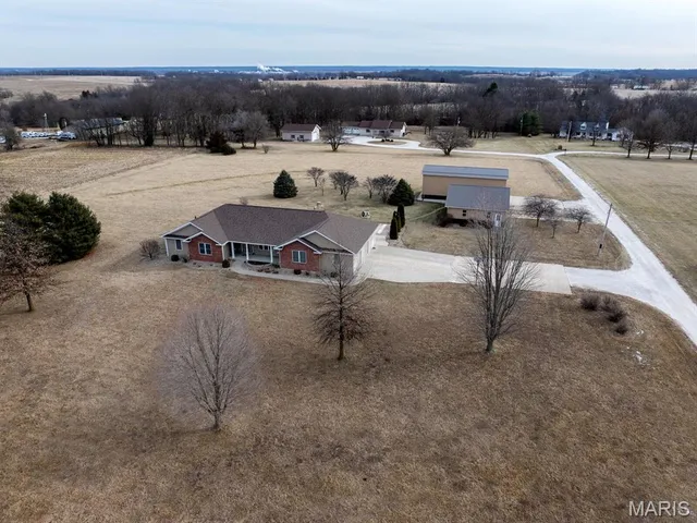 $774,900 | 3721 Hawk Point, Palmyra, MO 63461