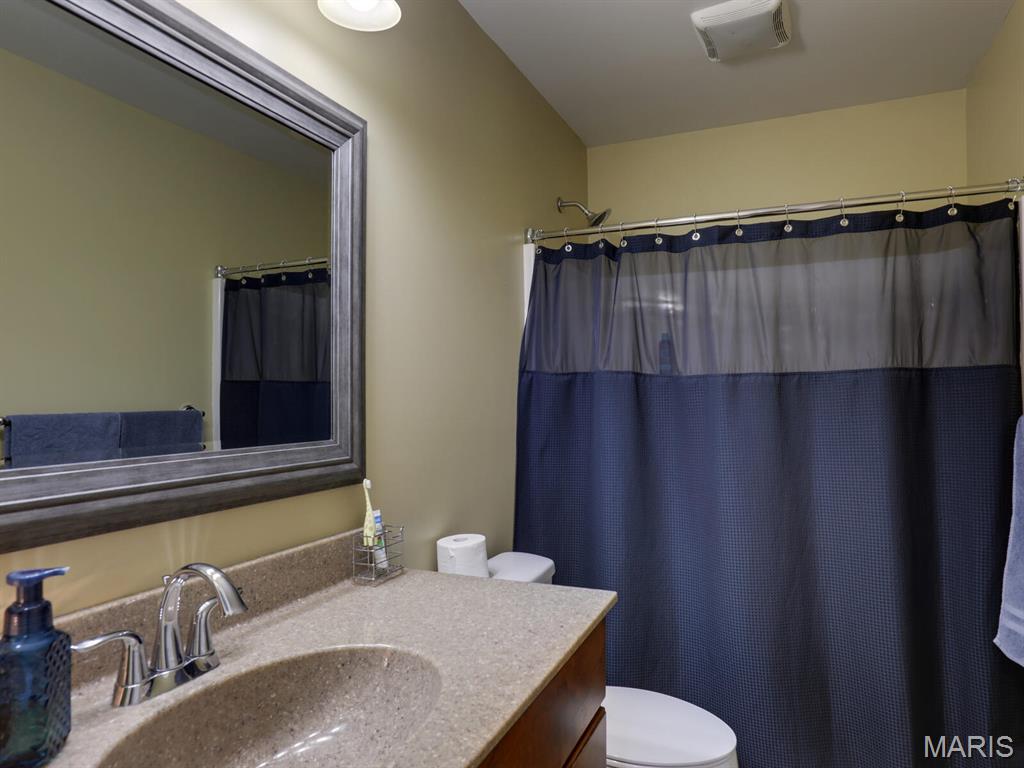 3721 Hawk Point Palmyra, MO 63461 - Photo 25 of 38