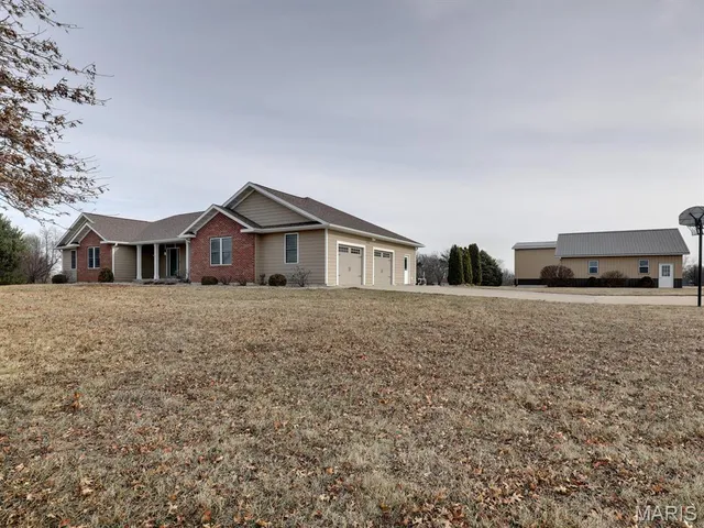 $774,900 | 3721 Hawk Point, Palmyra, MO 63461