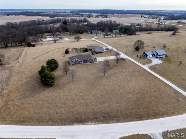 $754,900 | 3721 Hawk Point, Palmyra, MO 63461