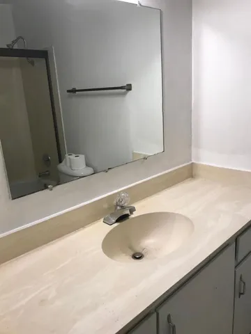 $140,000 | 5181 East Olive Avenue, Unit 117, Fresno, CA 93727