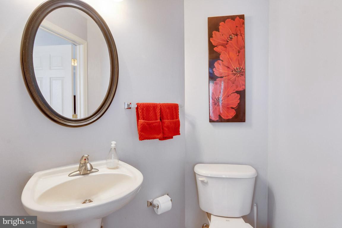 111 Sentry Ridge Smithsburg, MD 21783 - Photo 18 of 35 Half bath for guests on main level