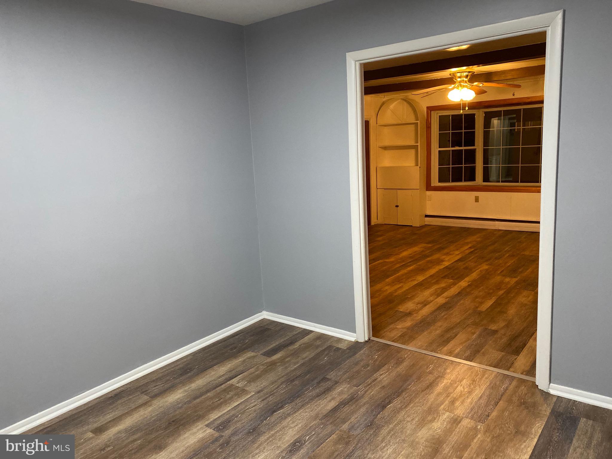 2865 Nautilus Road Philadelphia, PA 19154 - Photo 11 of 22 Dining room