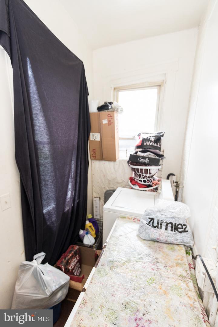 1809 Federal Street Baltimore, MD 21213 - Photo 5 of 14 Interior (General)