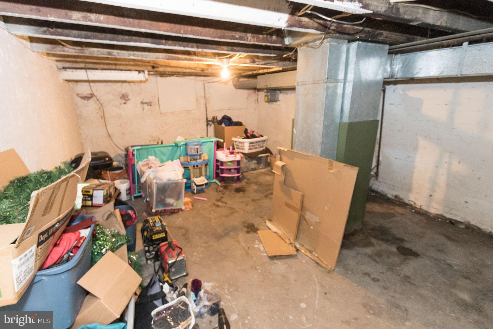 1809 Federal Street Baltimore, MD 21213 - Photo 8 of 14 Interior (General)