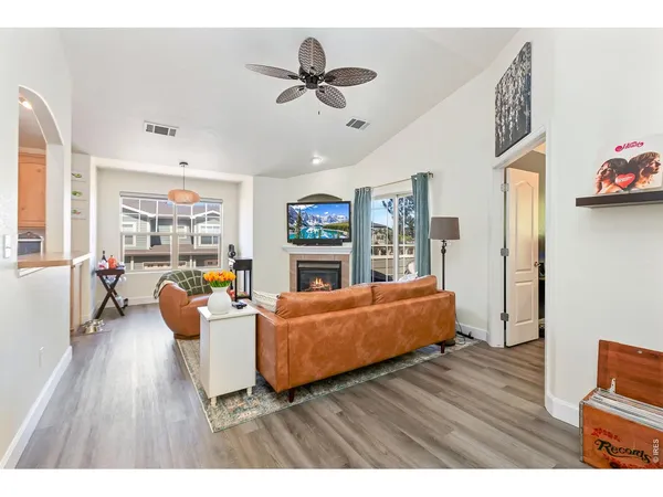 $305,000 | 5775 29th Street, Unit 811, Greeley, CO 80634