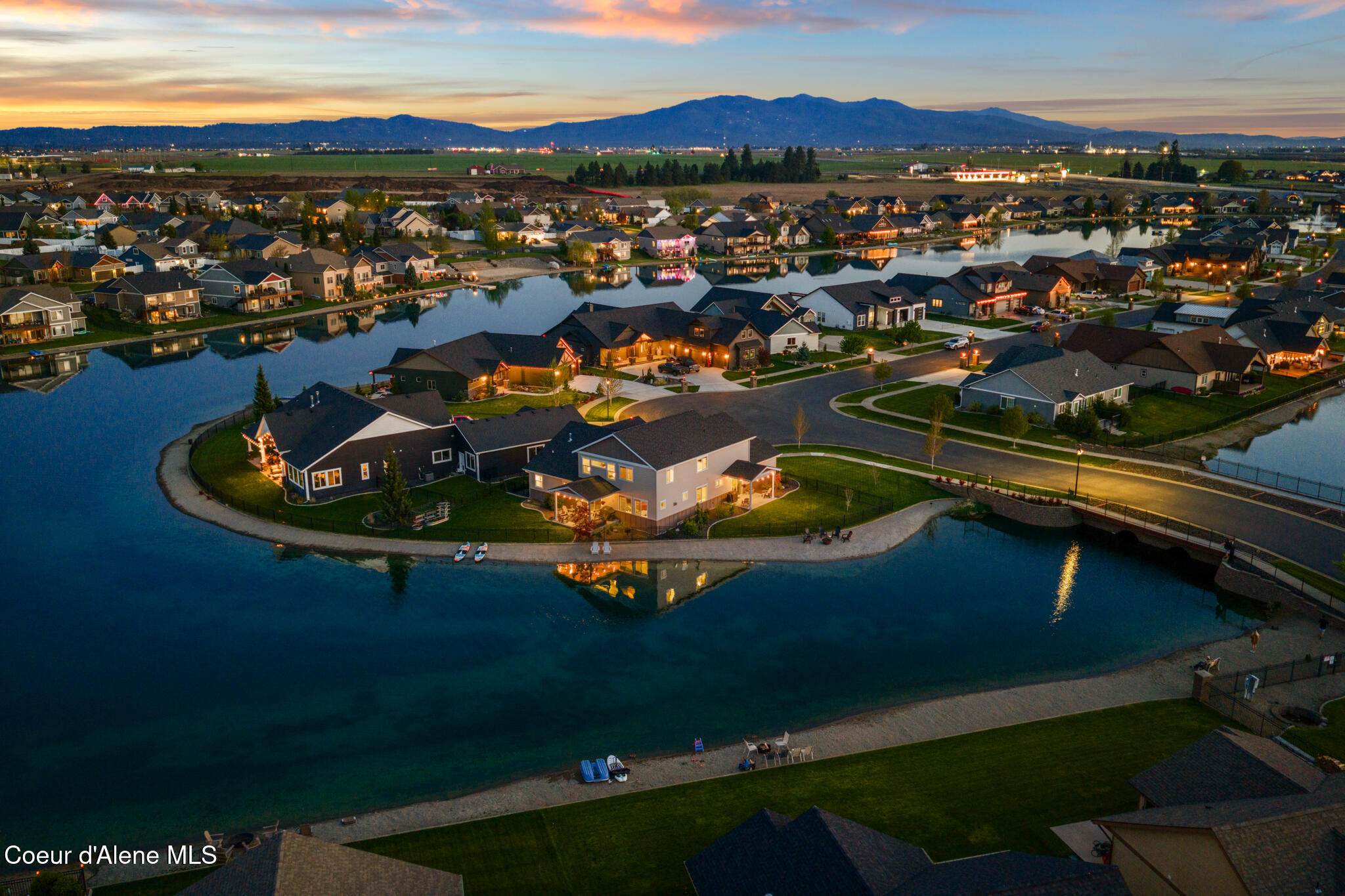 13806 North Treasure Island Court Rathdrum, ID 83858 - Photo 8 of 63 Twilight-Aerial