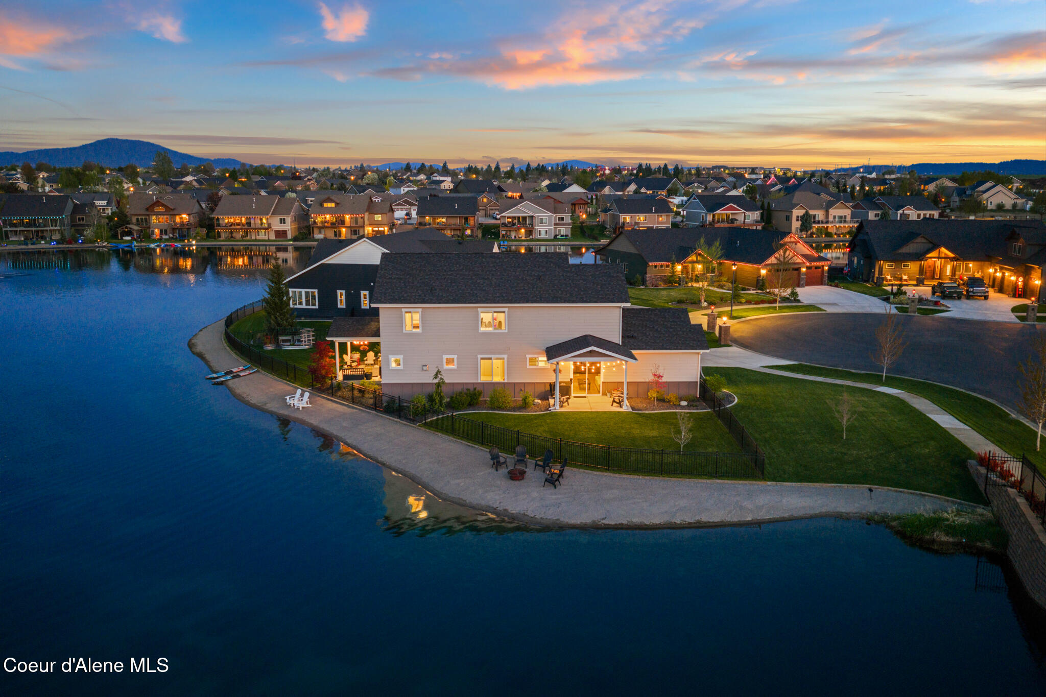 13806 North Treasure Island Court Rathdrum, ID 83858 - Photo 10 of 63 Twilight View