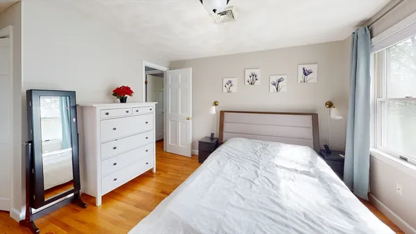 $3,990 | 11 A Pearl Street, Woburn, MA 01801