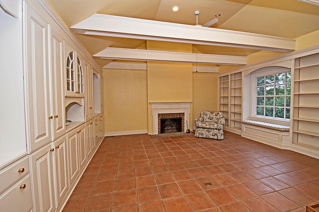 730 Osage Road Pittsburgh, PA 15243 - Photo 10 of 15 Gallery Image 10