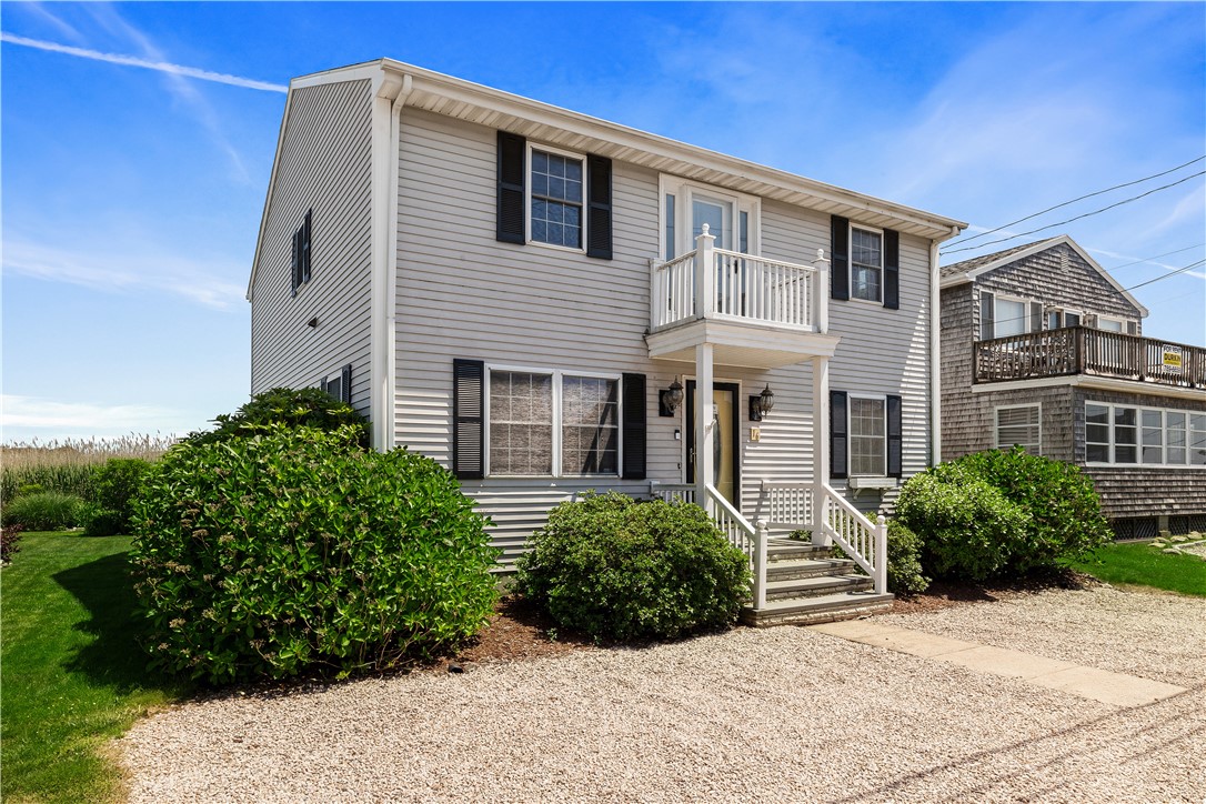 16 Elm Avenue Narragansett, RI 02882 - Photo 3 of 45