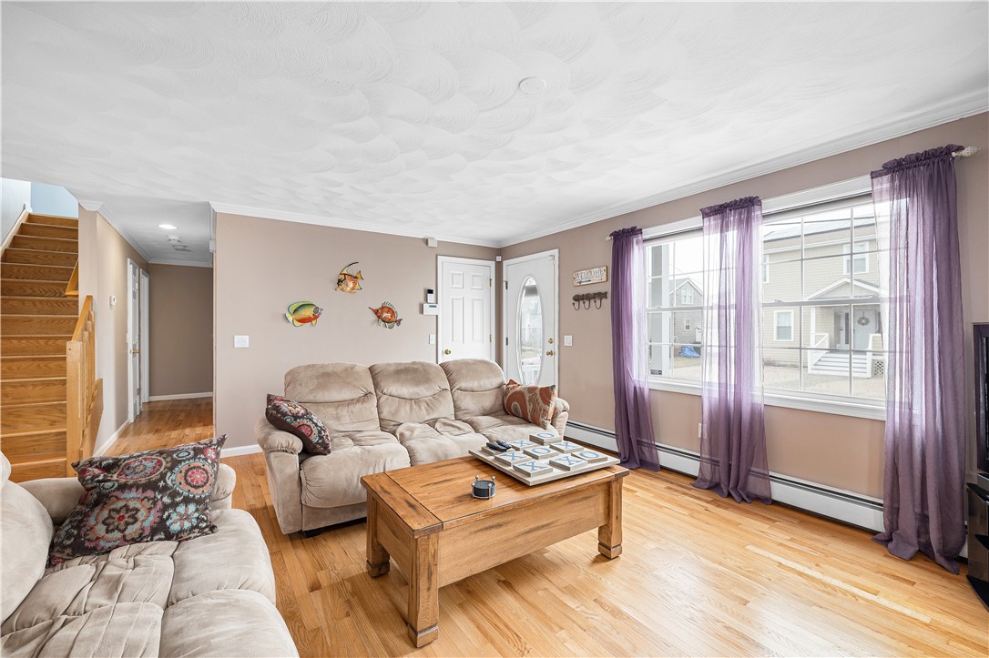 16 Elm Avenue Narragansett, RI 02882 - Photo 35 of 45