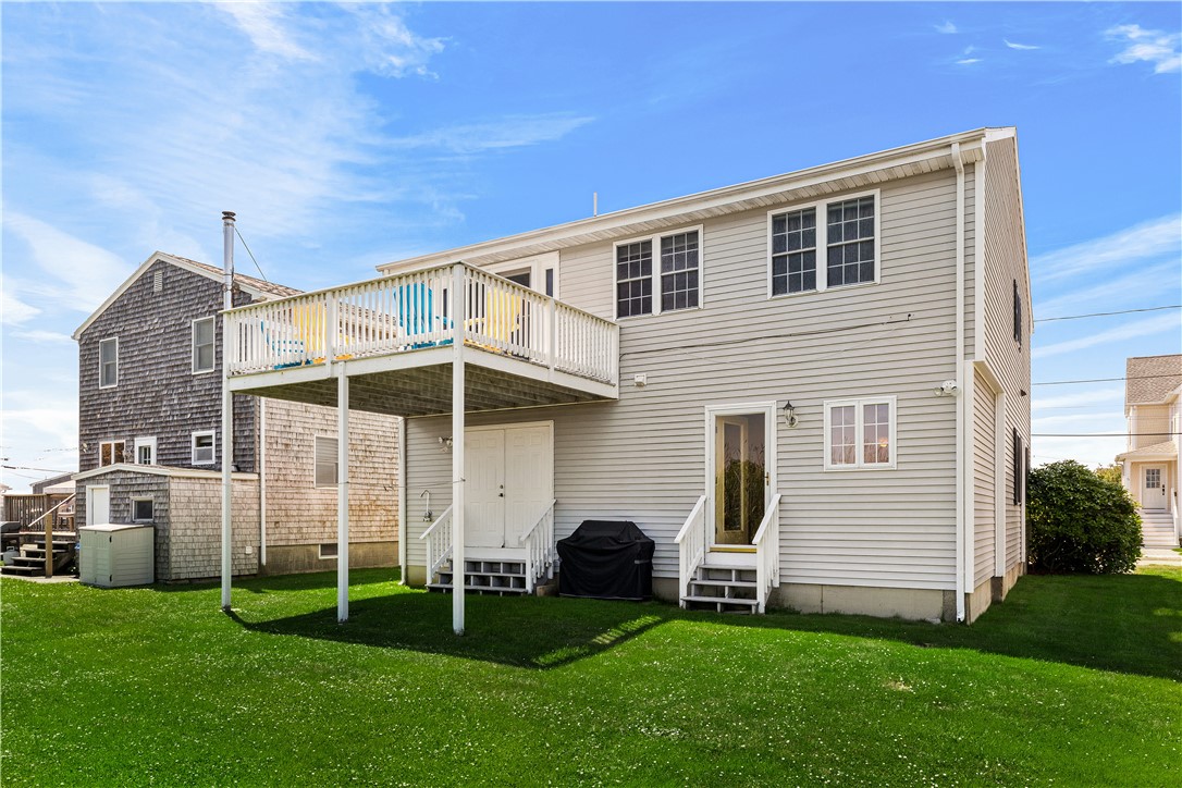 16 Elm Avenue Narragansett, RI 02882 - Photo 9 of 45