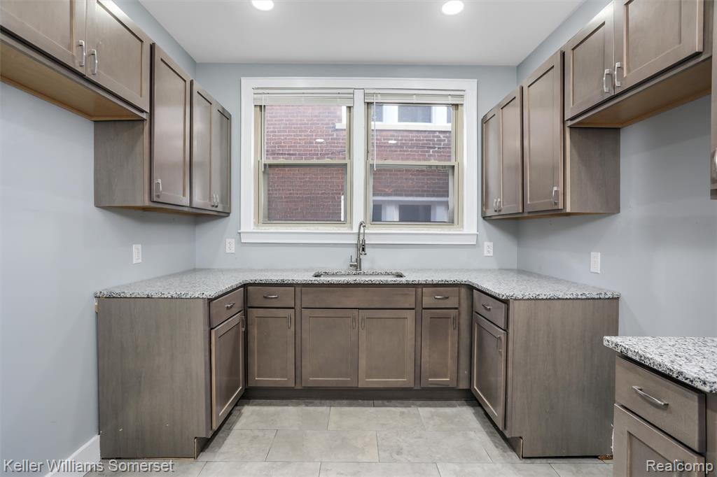 3322 Webb Street Detroit, MI 48206 - Photo 8 of 23