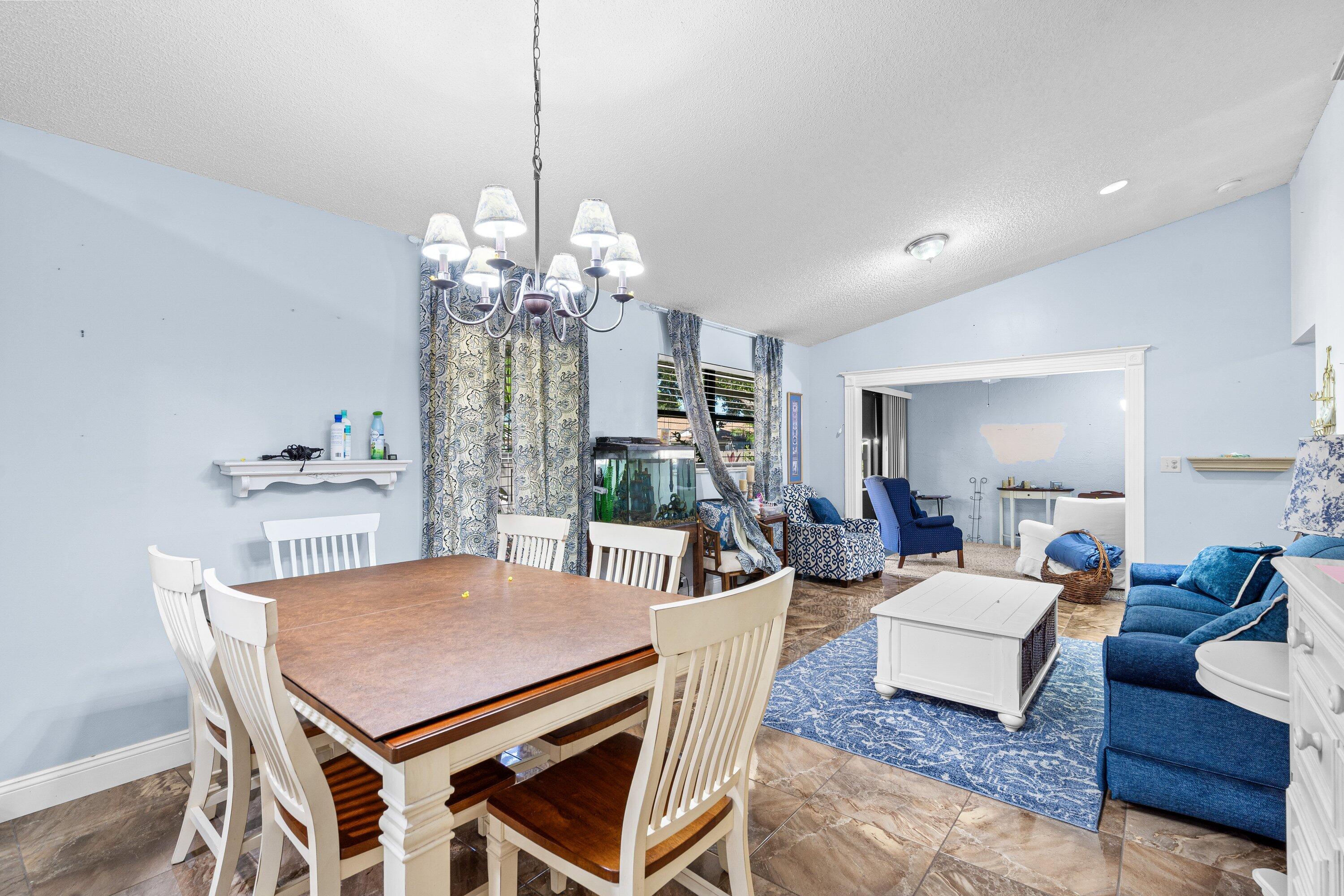 8149 Windgate Drive Boca Raton, FL 33496 - Photo 6 of 20 010-8149WindgateDrive-BocaRaton-FL-33496