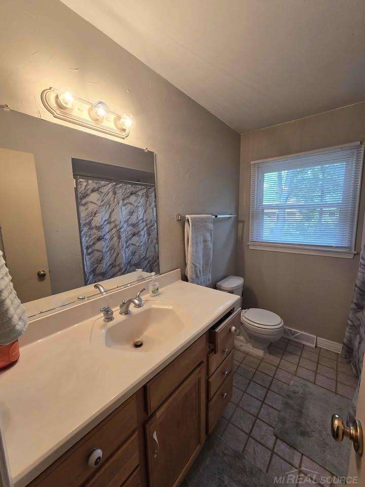 550 Brookside Road Ypsilanti, MI 48197 - Photo 11 of 22 50184327-d330352f-fab8-4b48-b30e-e0014758e401.JPG