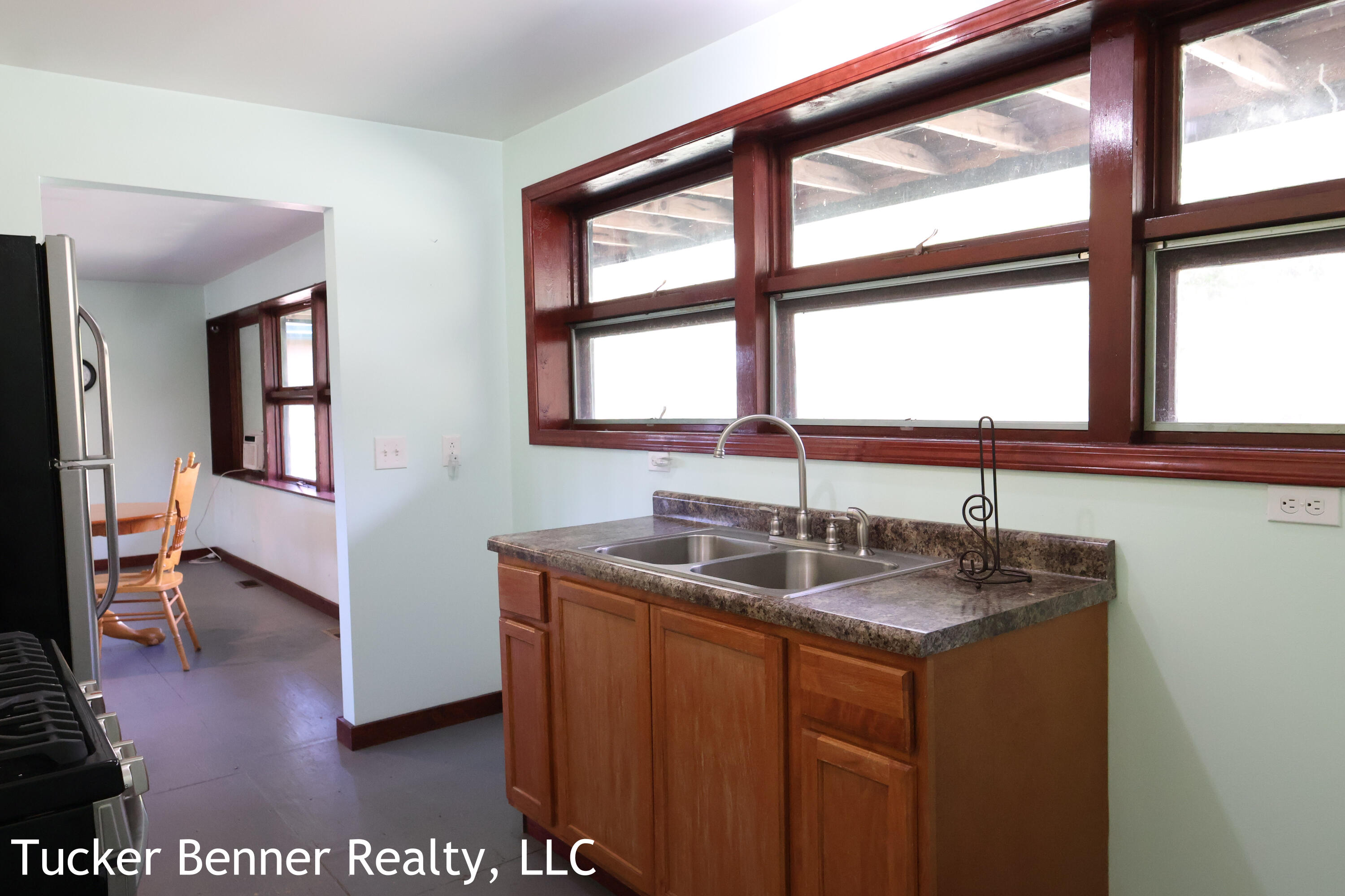 7800 McCain Road Parma, MI 49269 - Photo 12 of 40 Kitchen