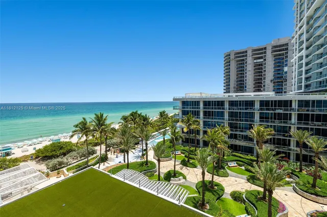 $600,000 | 6801 Collins Avenue, Unit 510, Miami Beach, FL 33141