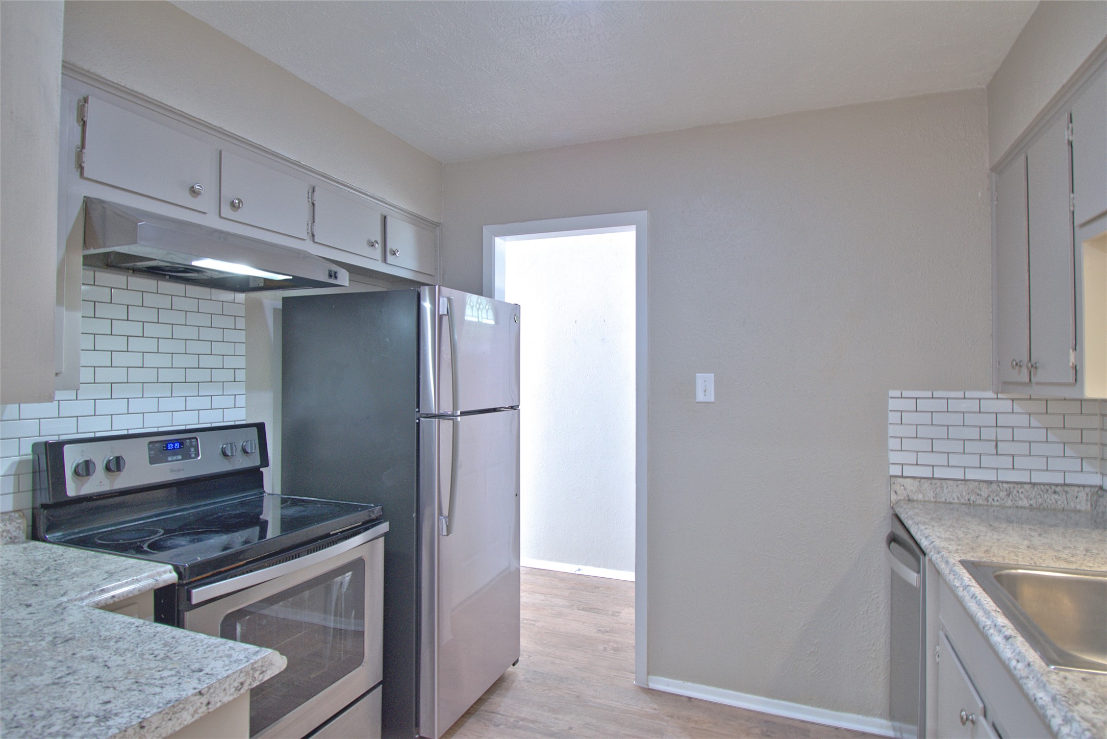 5936 Cherry Loop, Unit B Austin, TX 78745 - Photo 7 of 18 Gallery Image 7