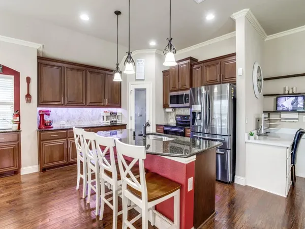 $3,200 | 804 Longhorn Drive, Aubrey, TX 76227