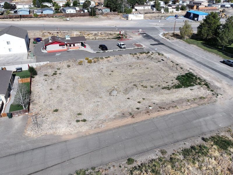 514 Peters Street Carlin, NV 89822 - Photo 3 of 5