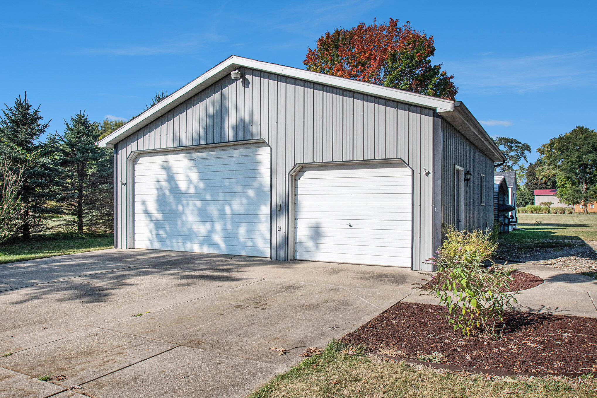 112 East Bertrand Road Niles, MI 49120 - Photo 3 of 26 Garage 30X32