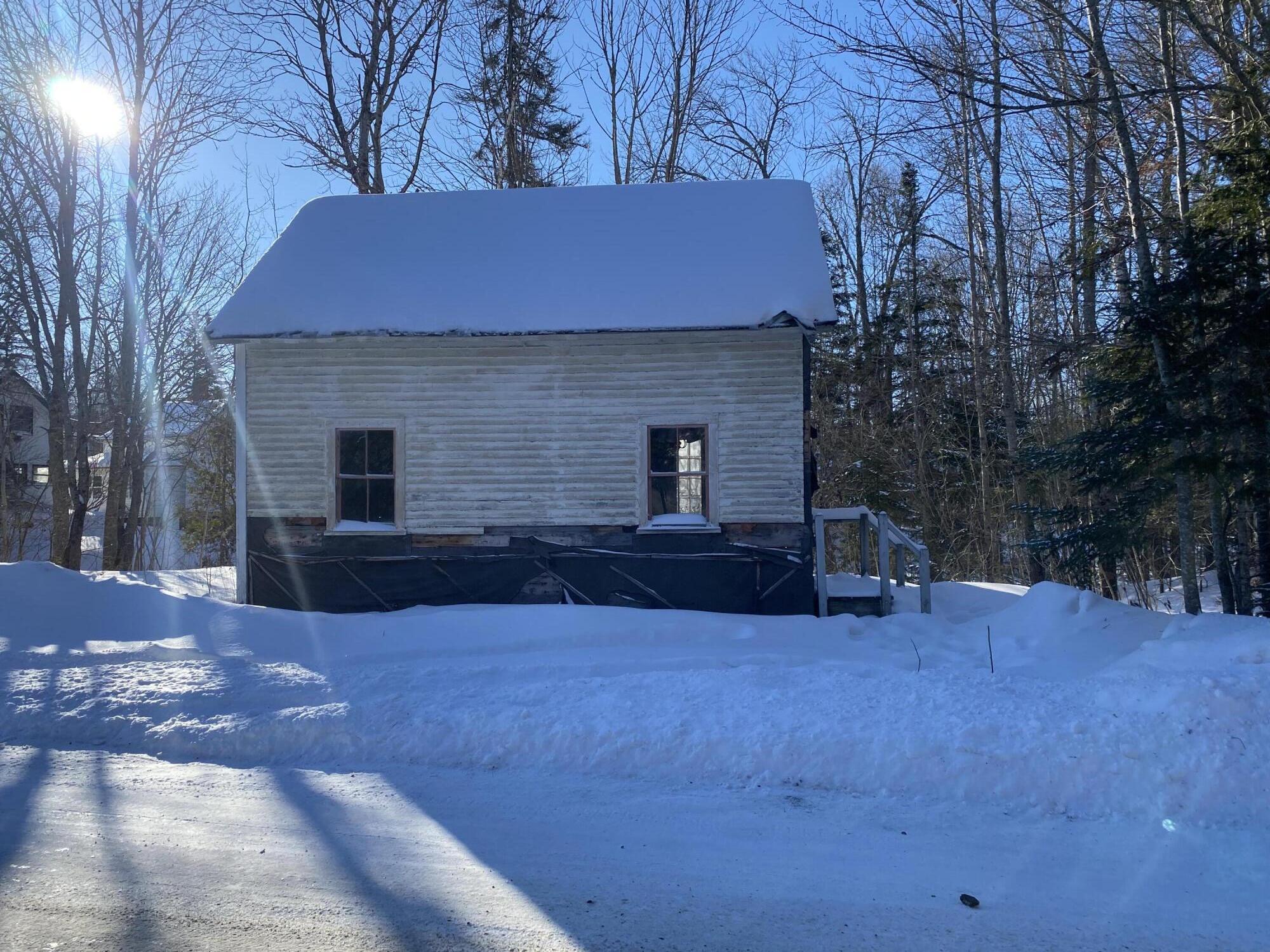 8 Birch Point Road Greenville, ME 04441 - Photo 2 of 3 8 birch point 2
