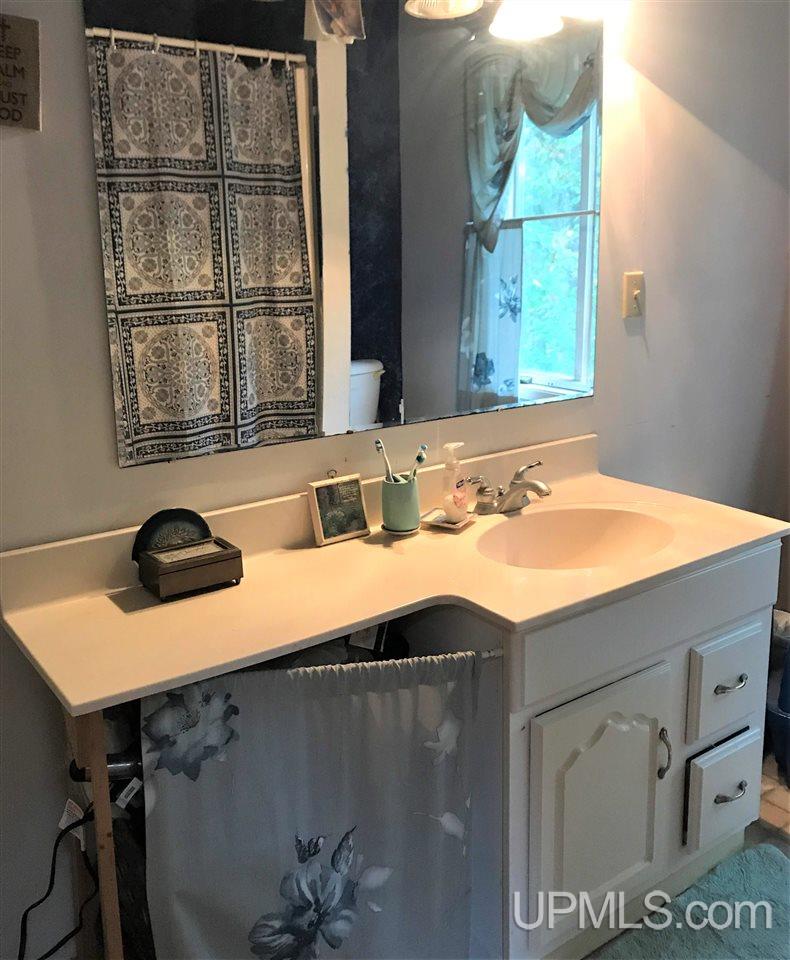 110 Basal Road Marquette, MI 49855 - Photo 30 of 42 Gallery Image 30