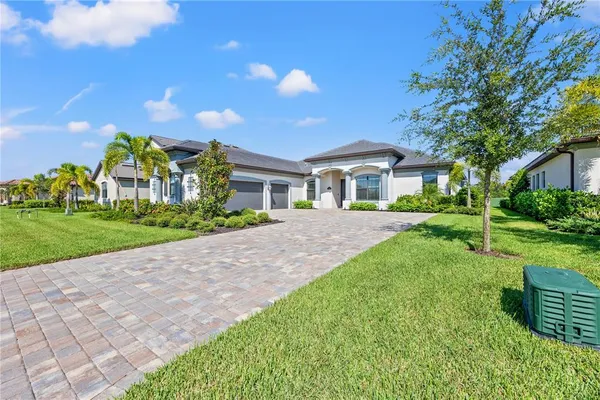 $14,000 | 5623 Mulligan Way, Lakewood Ranch, FL 34211