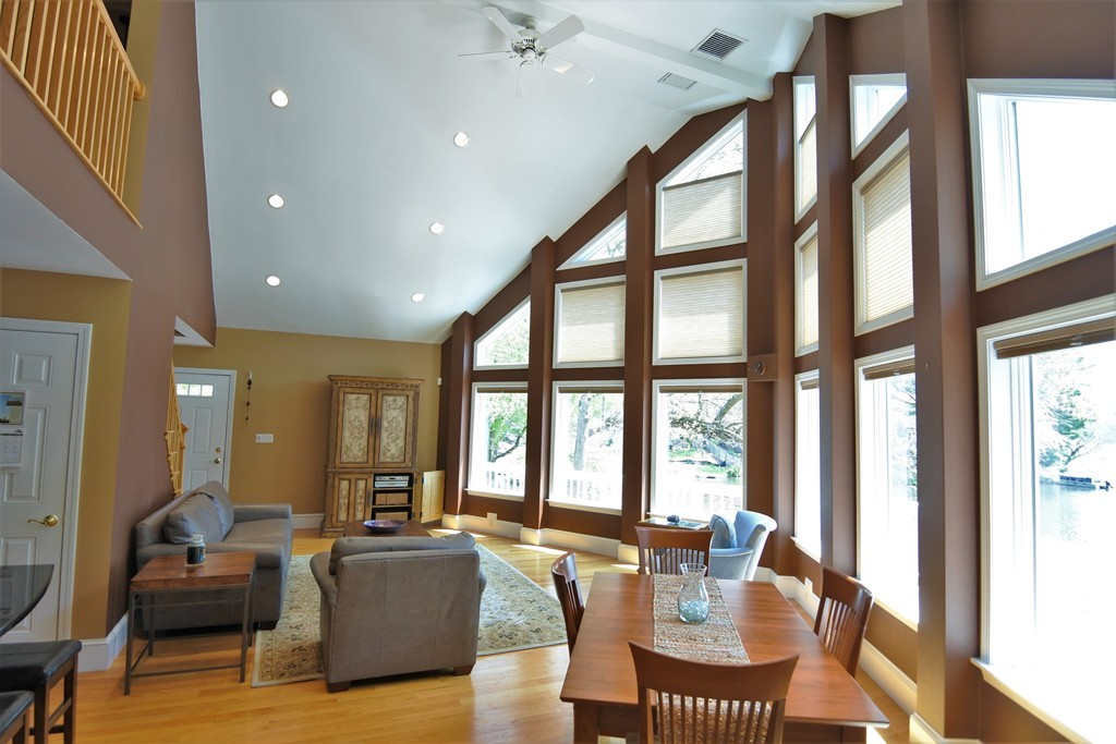 10 Ryan Road Lynnfield, MA 01940 - Photo 5 of 12 Gallery Image 5