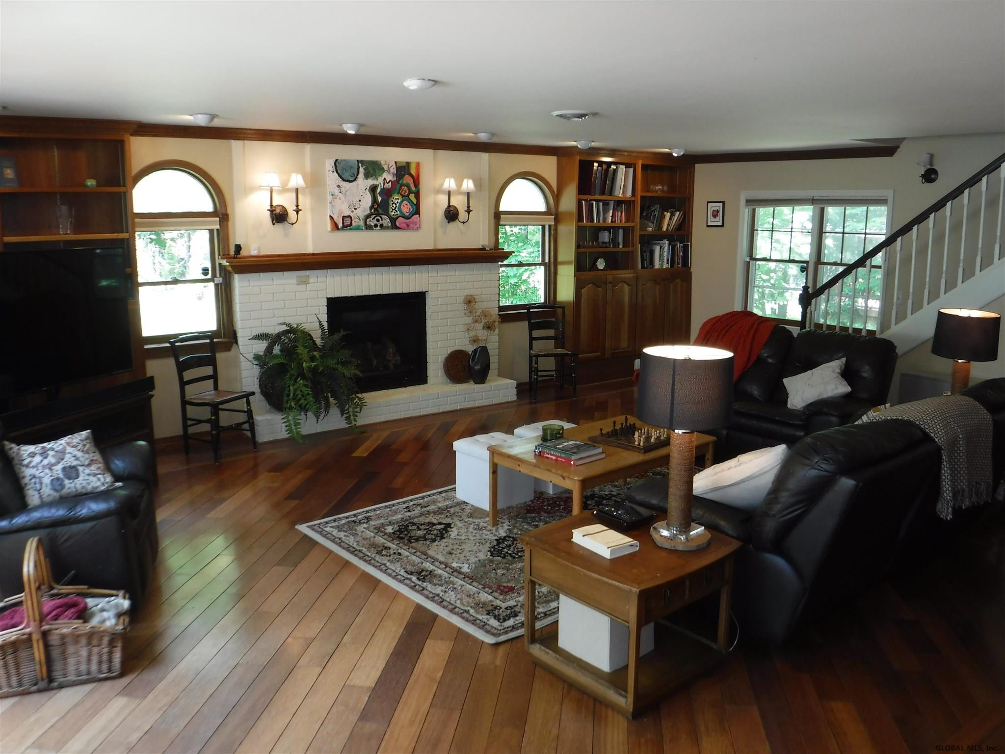 8 Stonegate Road Ballston Lake, NY 12019 - Photo 2 of 44 Photo 2