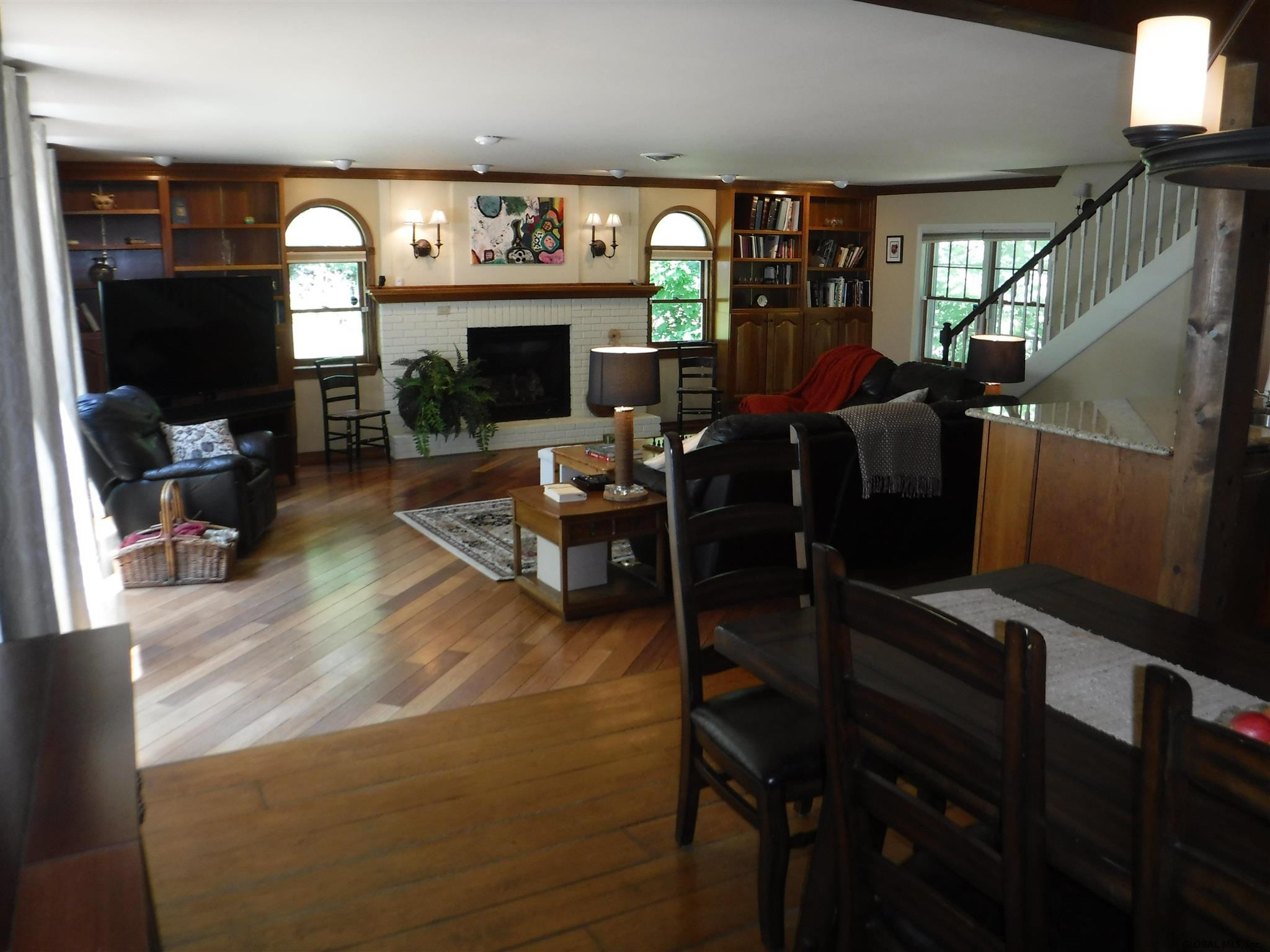 8 Stonegate Road Ballston Lake, NY 12019 - Photo 3 of 44 Photo 3