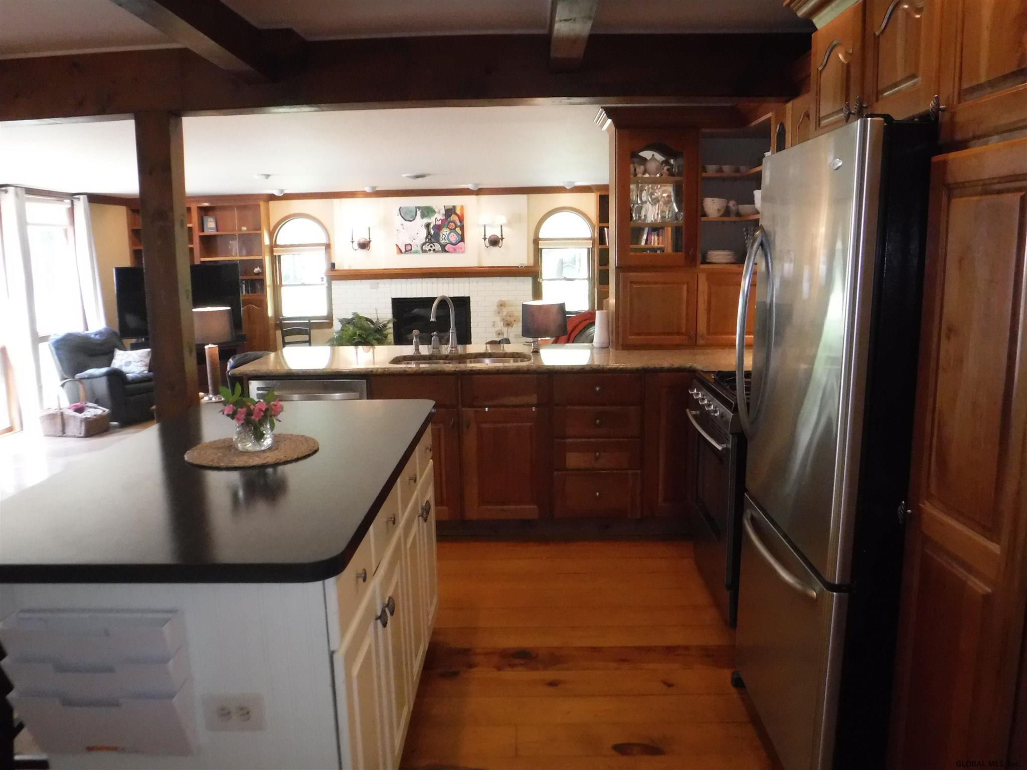 8 Stonegate Road Ballston Lake, NY 12019 - Photo 7 of 44 Photo 7