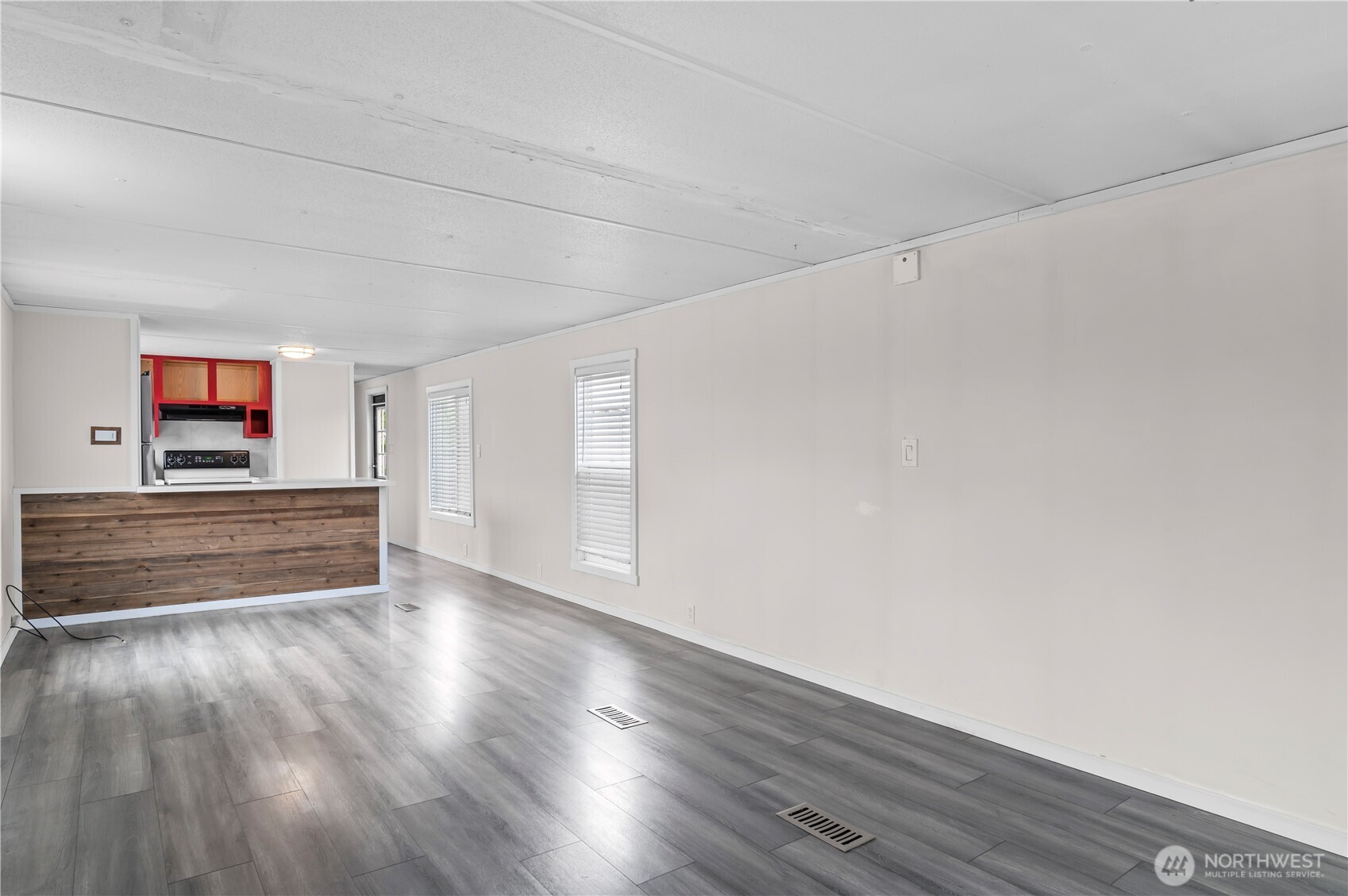 204 Southwest Terry Road, Unit 24 Coupeville, WA 98239 - Photo 7 of 19 Gallery Image 7
