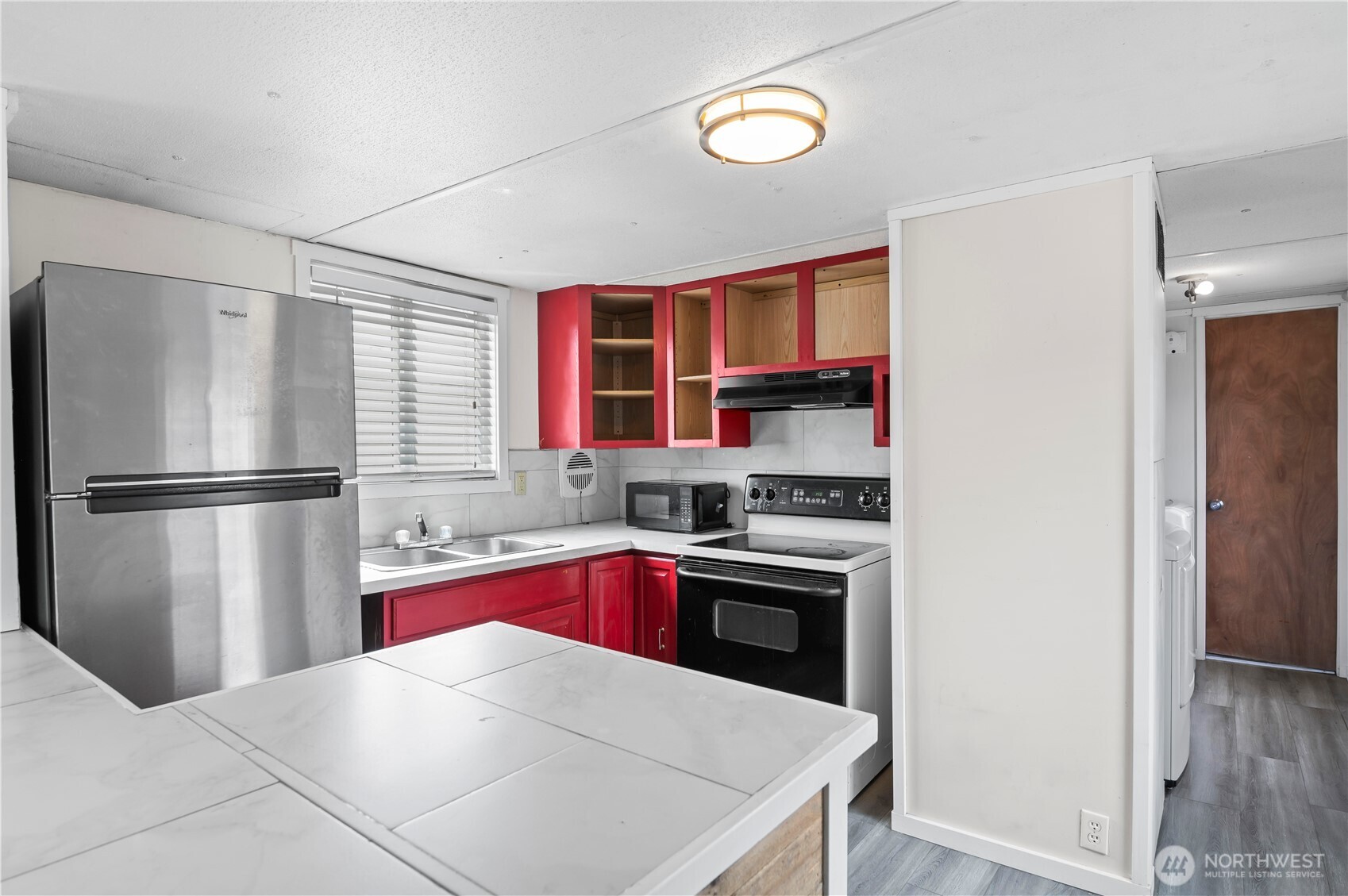 204 Southwest Terry Road, Unit 24 Coupeville, WA 98239 - Photo 9 of 19 Gallery Image 9