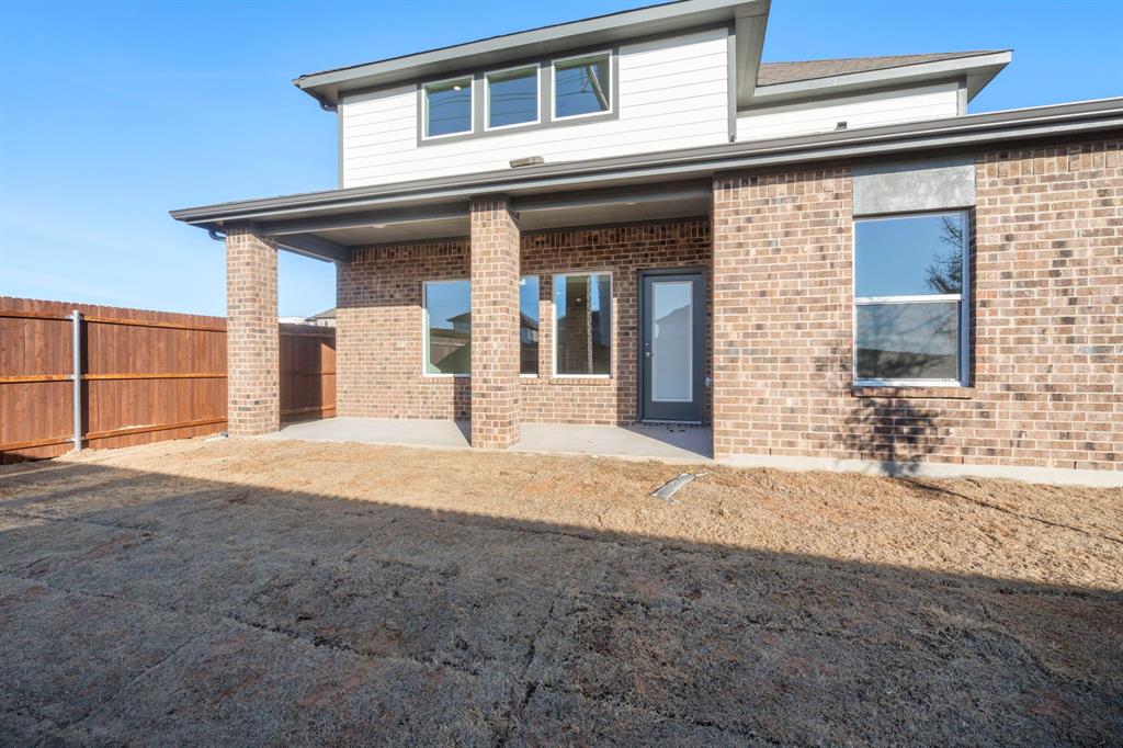 3685 Saguaro Drive Grand Prairie, TX 75052 - Photo 11 of 12