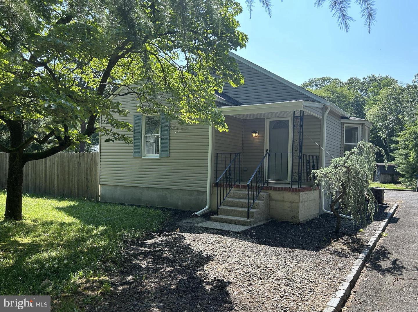 75 Taunton Road Medford, NJ 08055 - Photo 1 of 19 Gallery Image 1